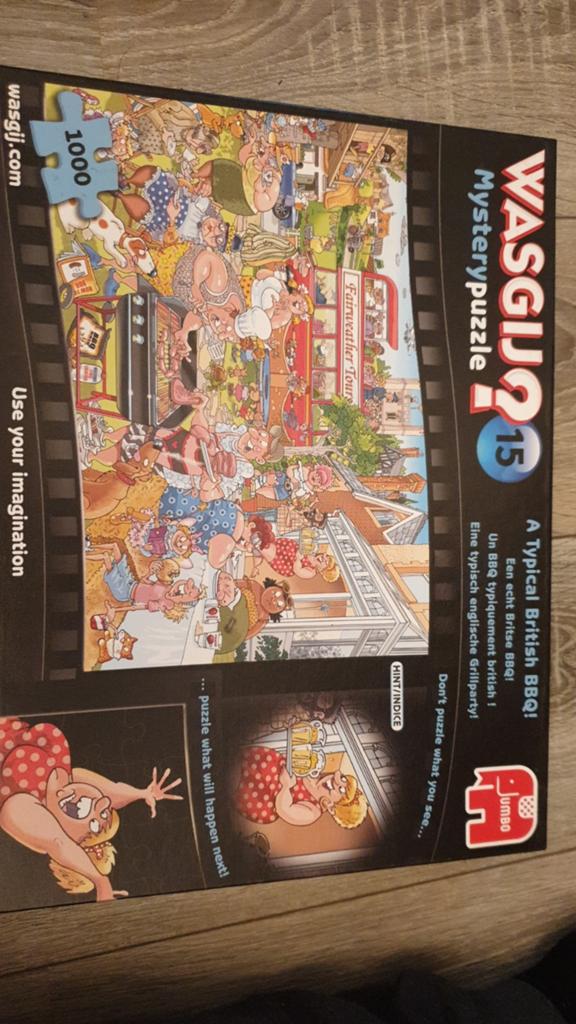 Puzzel Wasgij - mystery no. 15 - een echte Britse BBQ !, Ophalen of Verzenden, 500 t/m 1500 stukjes, Zo goed als nieuw, Legpuzzel