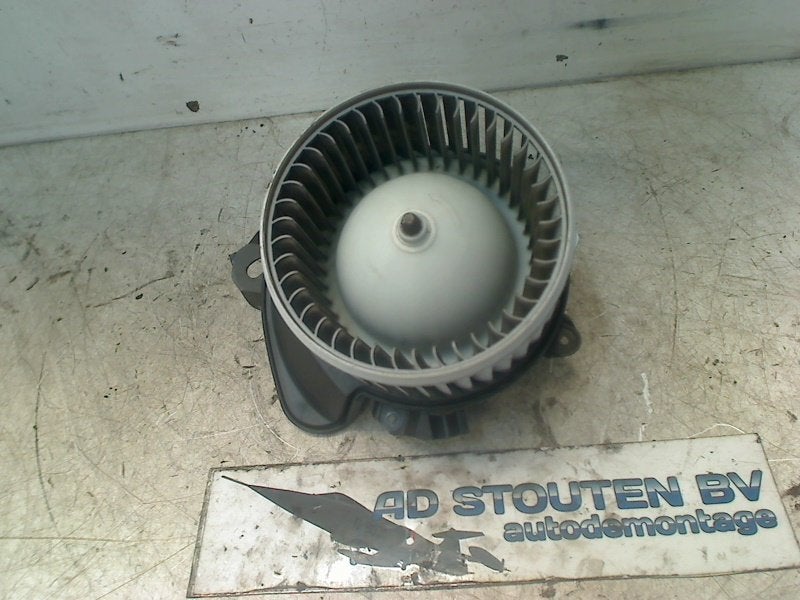 Kachel Ventilatormotor Opel Combo 2012 507730100, Gebruikt, Bahnhofsplatz, Rüsselsheim am Main 65423, , Duitsland, Opel, Opel Automobile GmbH