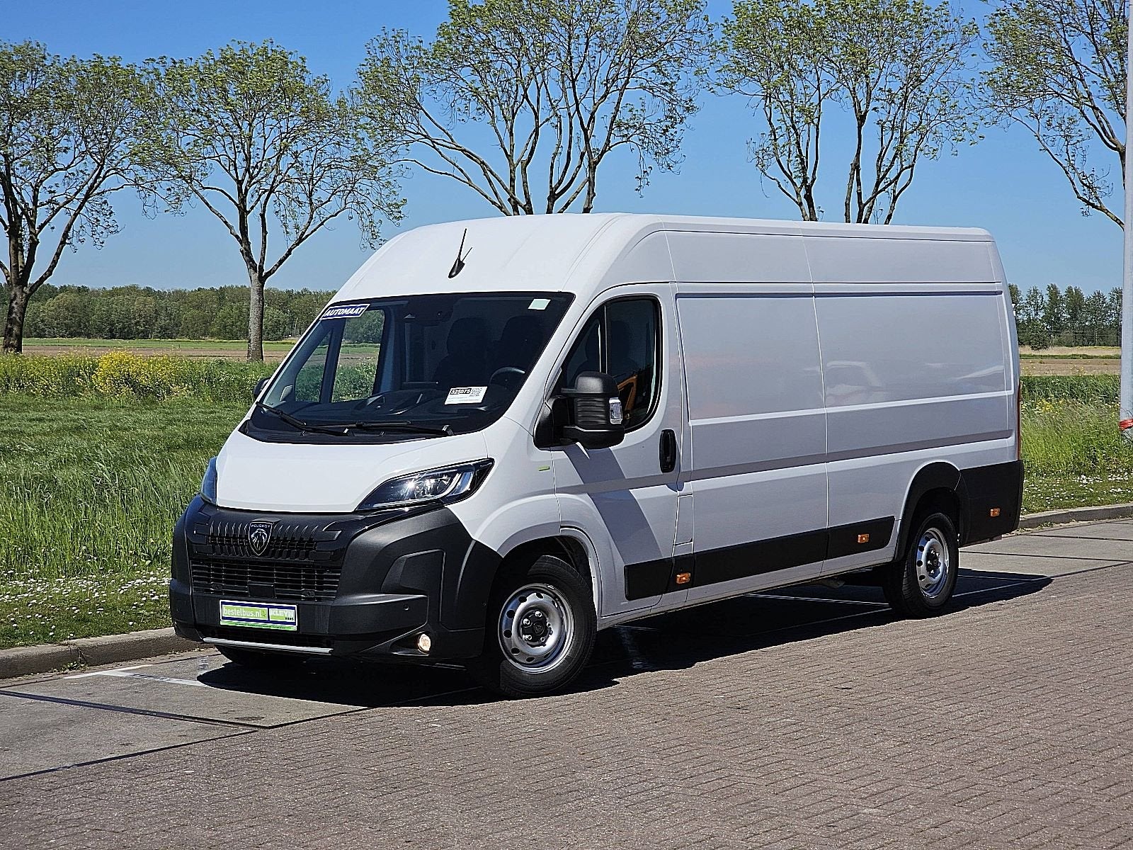 PEUGEOT BOXER 2.2 l4h2 led acc navi, Auto's, Bestelauto's, Gebruikt, Euro 6, 4 cilinders, 179 pk