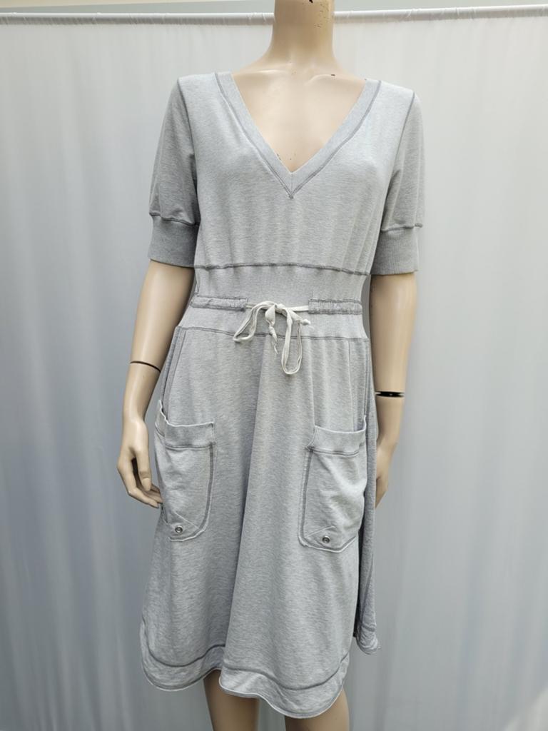 Vanilia jurk grijs maat L/40, Kleding | Dames, Jurken, Zo goed als nieuw, Maat 38/40 (M), Grijs, Boven de knie, Ophalen of Verzenden