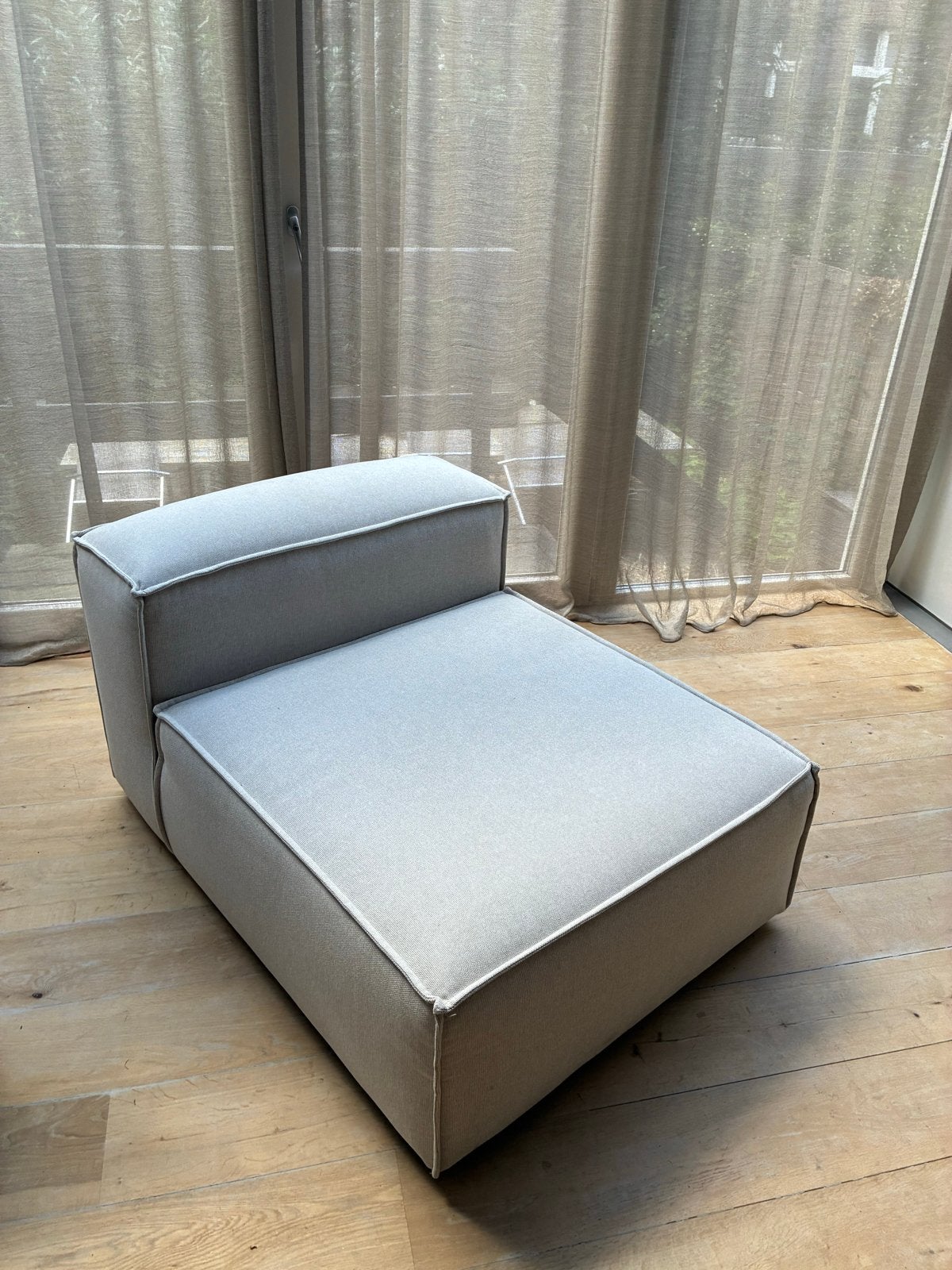 Beige chaise longue / fateuil, Eenpersoons, 100 tot 125 cm, Ophalen of Verzenden, Zo goed als nieuw