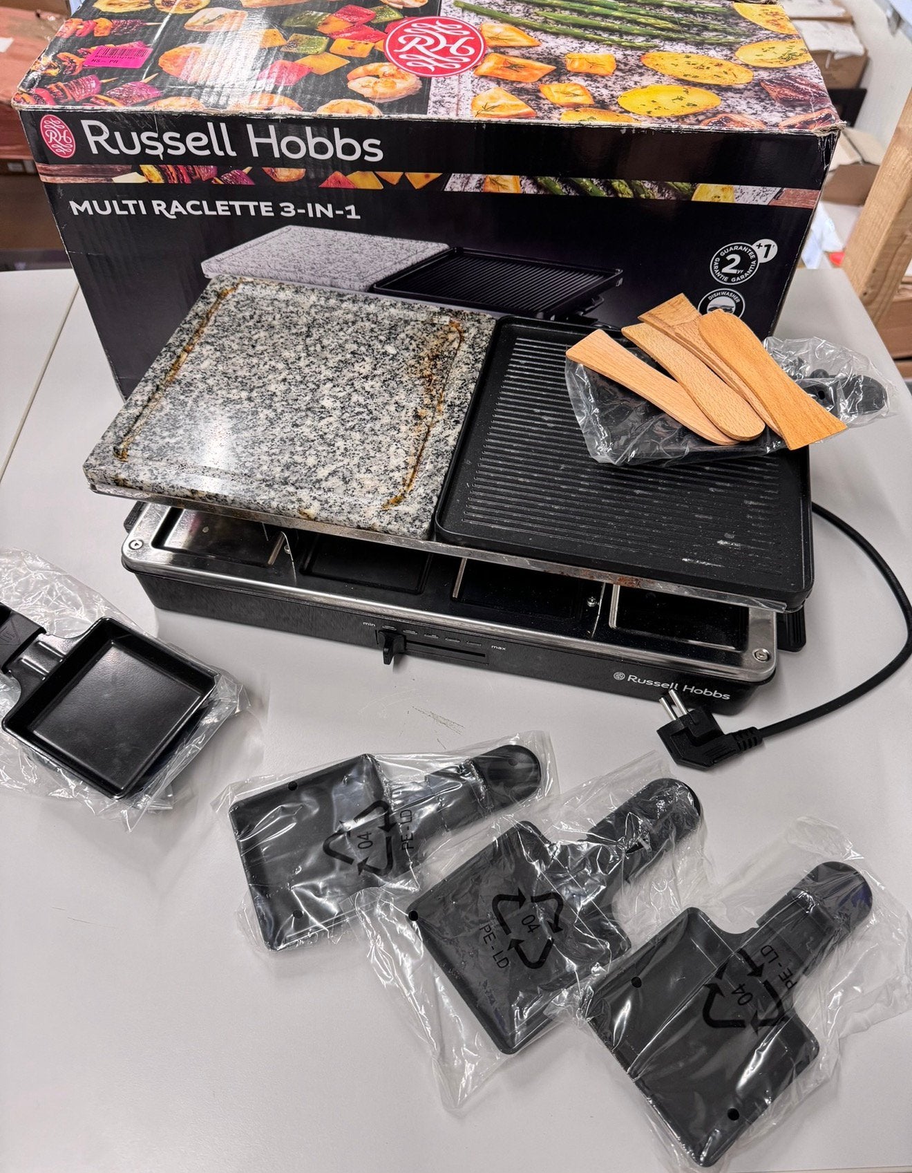Russell Hobbs Multi Raclette 3-in-1 8 personen gourmetstel, 8 personen of meer, Ophalen of Verzenden, Zo goed als nieuw, H