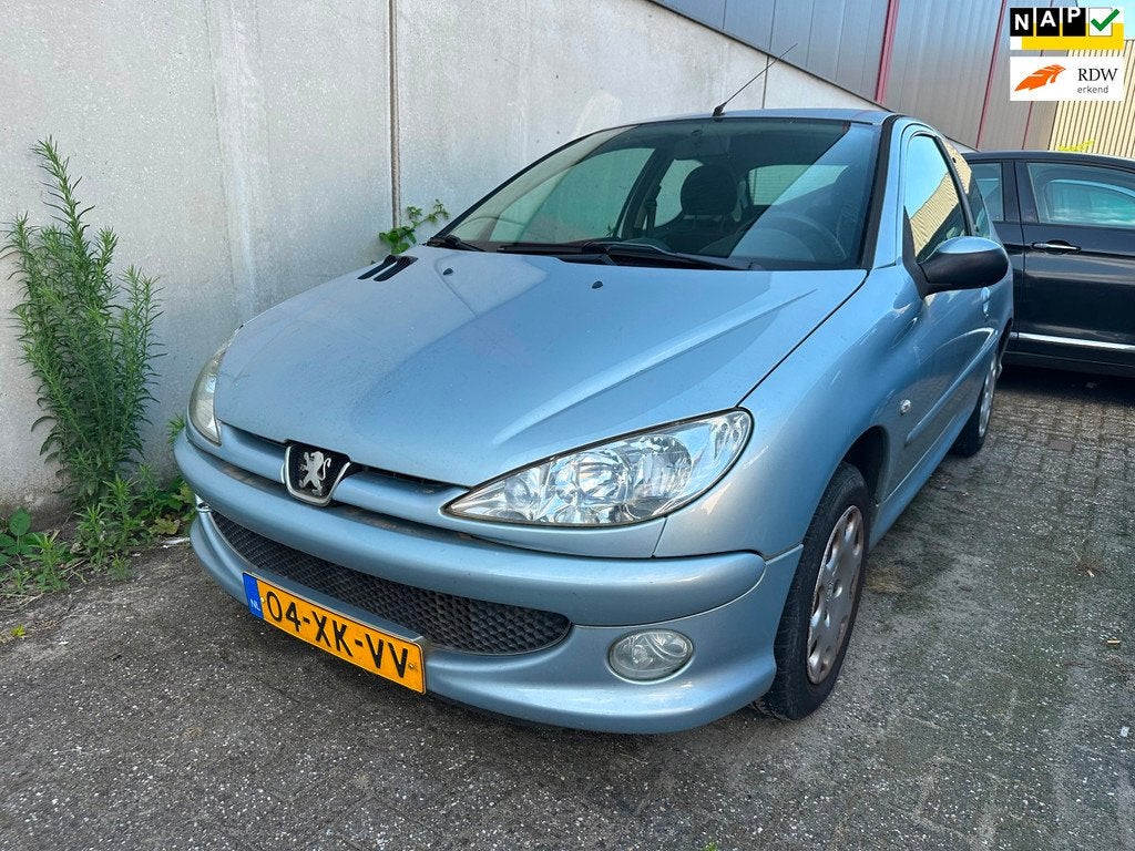 Peugeot 206 1.4 Forever Airco Elek. Pakket Stbkr. APK NAP., Auto's, Peugeot, Voorwielaandrijving, Stof, 4 cilinders, Origineel Nederlands