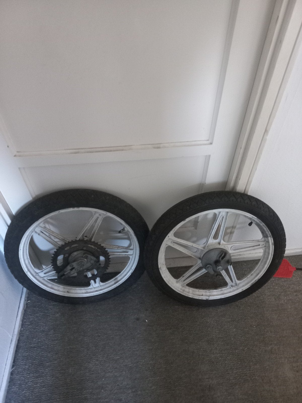 peugeot sterwielen, Ophalen of Verzenden, Zo goed als nieuw