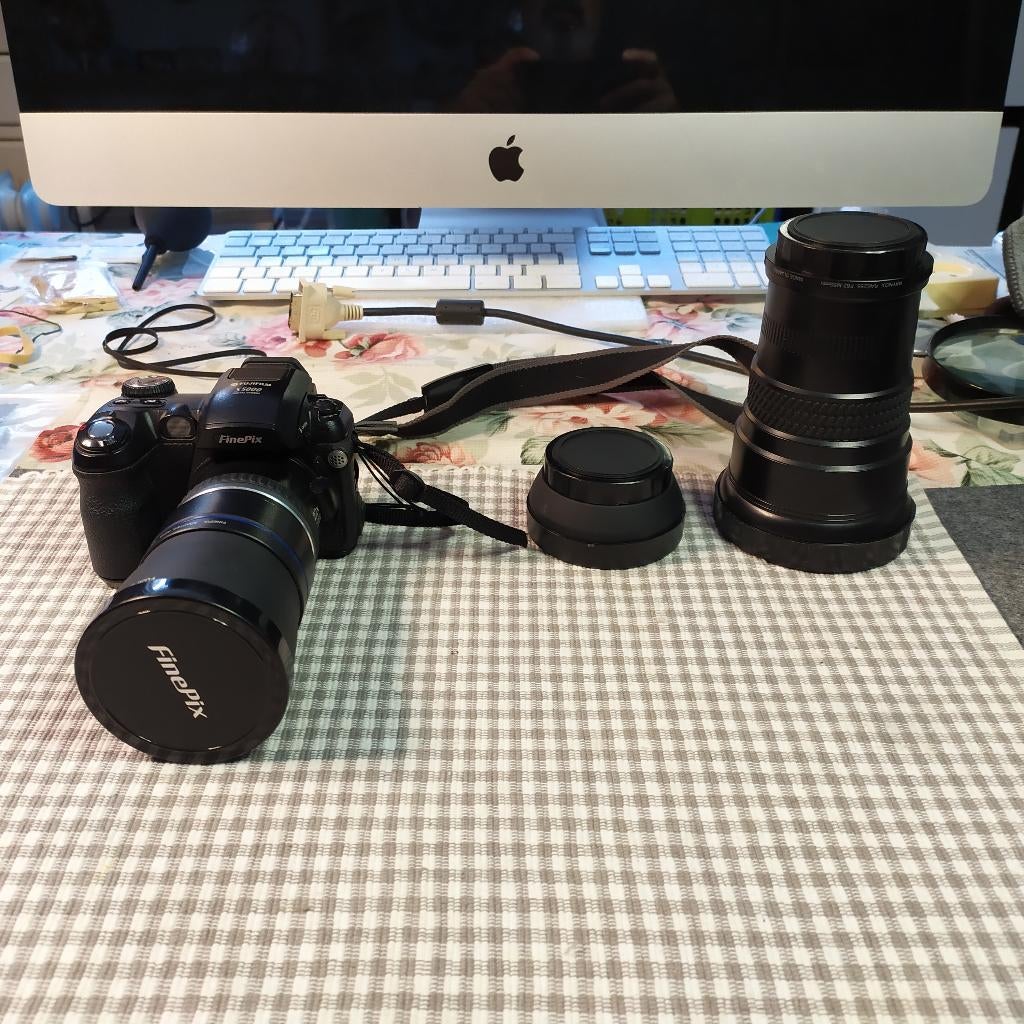 Fujifilm FinePix S5000 met 3 extra objectieven, Ophalen of Verzenden, Gebruikt, Compact, Fuji