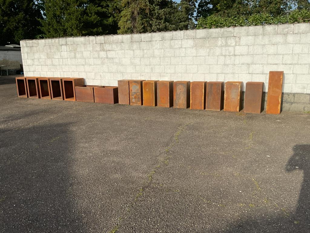 Cortenstaal bloembakken/zuilen/houtopslag uitzoeken 79 euro, Tuin en Terras, Ophalen, Zo goed als nieuw, Metaal