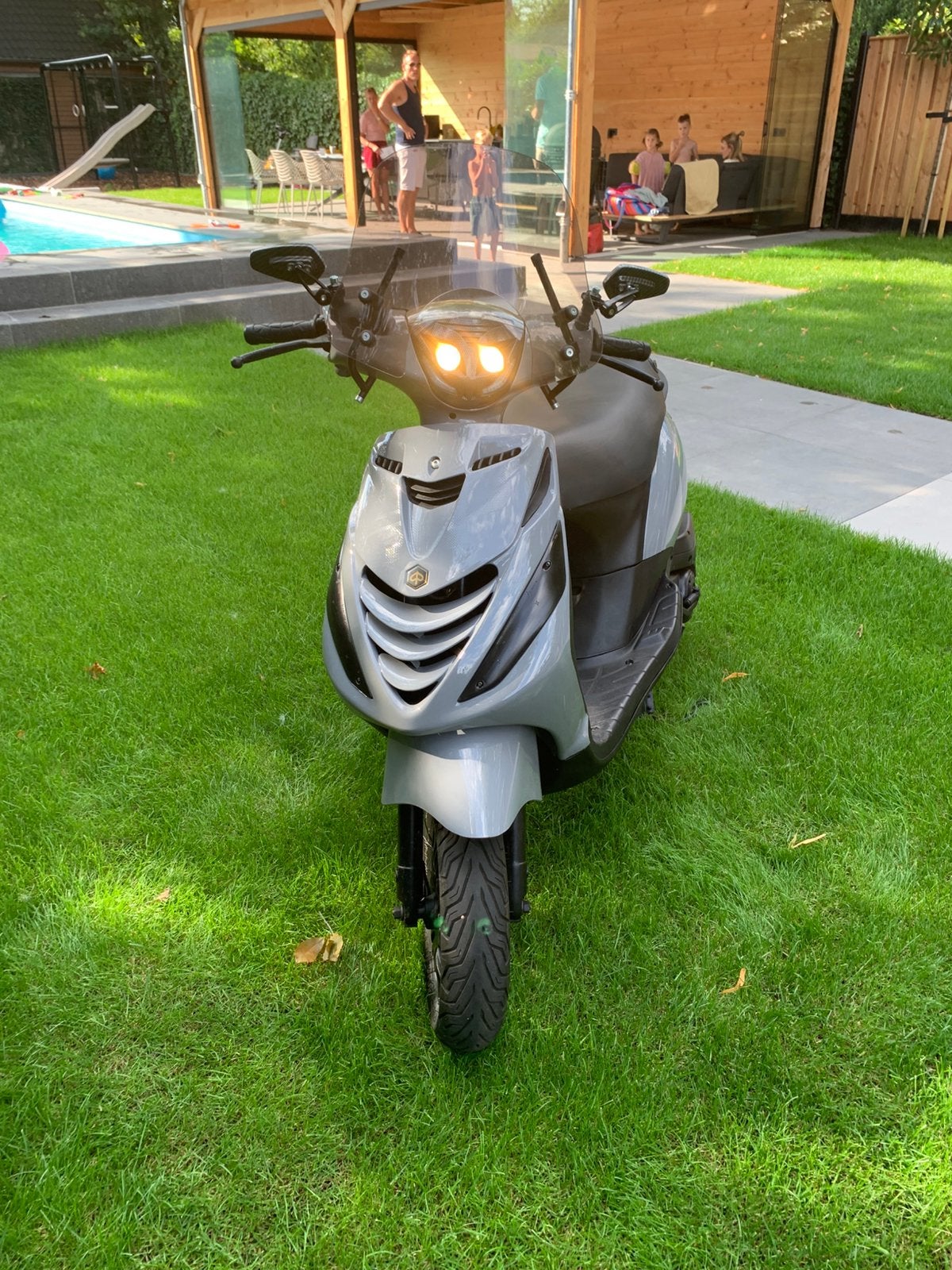 Piaggo zip 4 takt 55 cc, Maximaal 45 km/u, Zip, Ophalen of Verzenden, Zo goed als nieuw