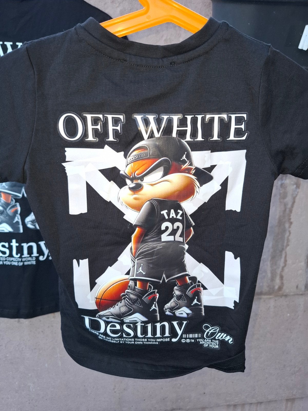 Nieuw Off-White T-shirt Taz 22 - Diverse maten, Ophalen of Verzenden, Nieuw, Off-White, Jongen of Meisje