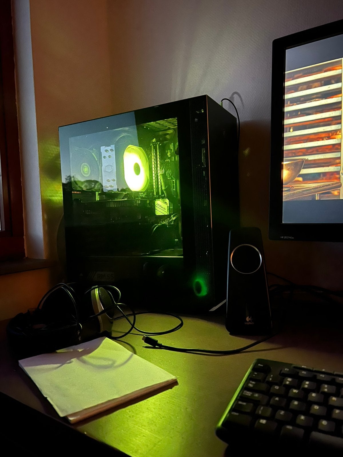 Desktop PC (Ryzen / 16GB RAM / 1TB NVMe SSD), Computers en Software, Ophalen, Zo goed als nieuw, Gaming, SSD