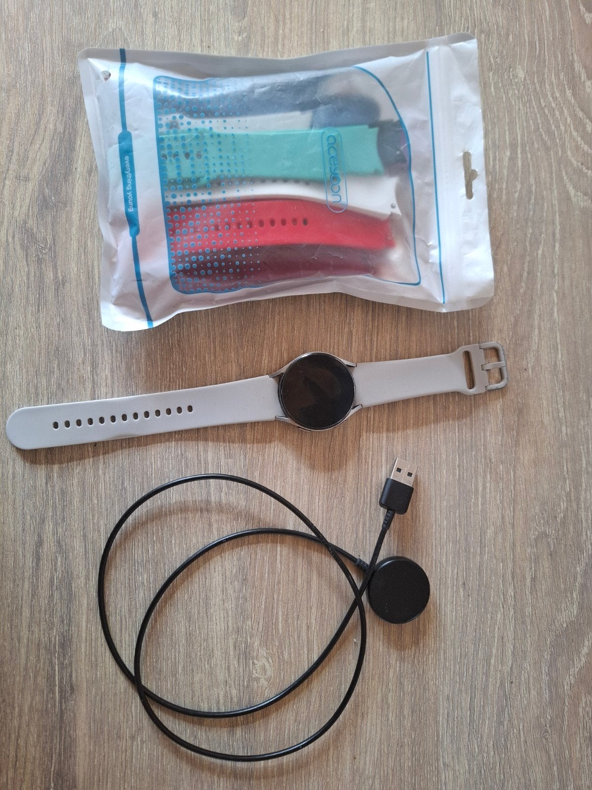 Samsung Galaxy Watch 4 Classic met extra bandjes