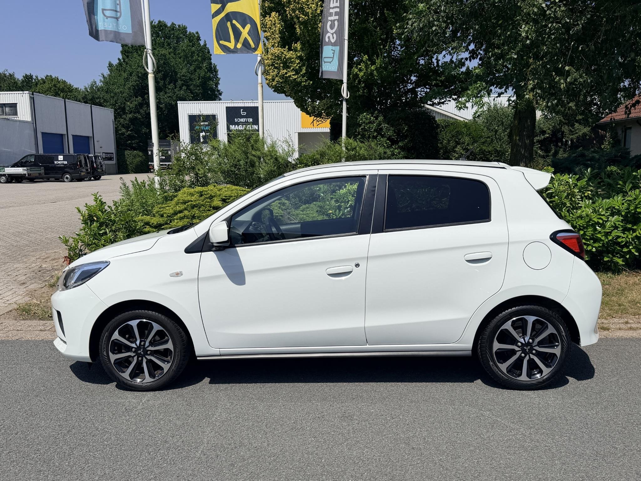 Mitsubishi Space Star 1.2 Instyle 71PK Automaat•Airco•Cr, Stof, Gebruikt, Wit, Bedrijf