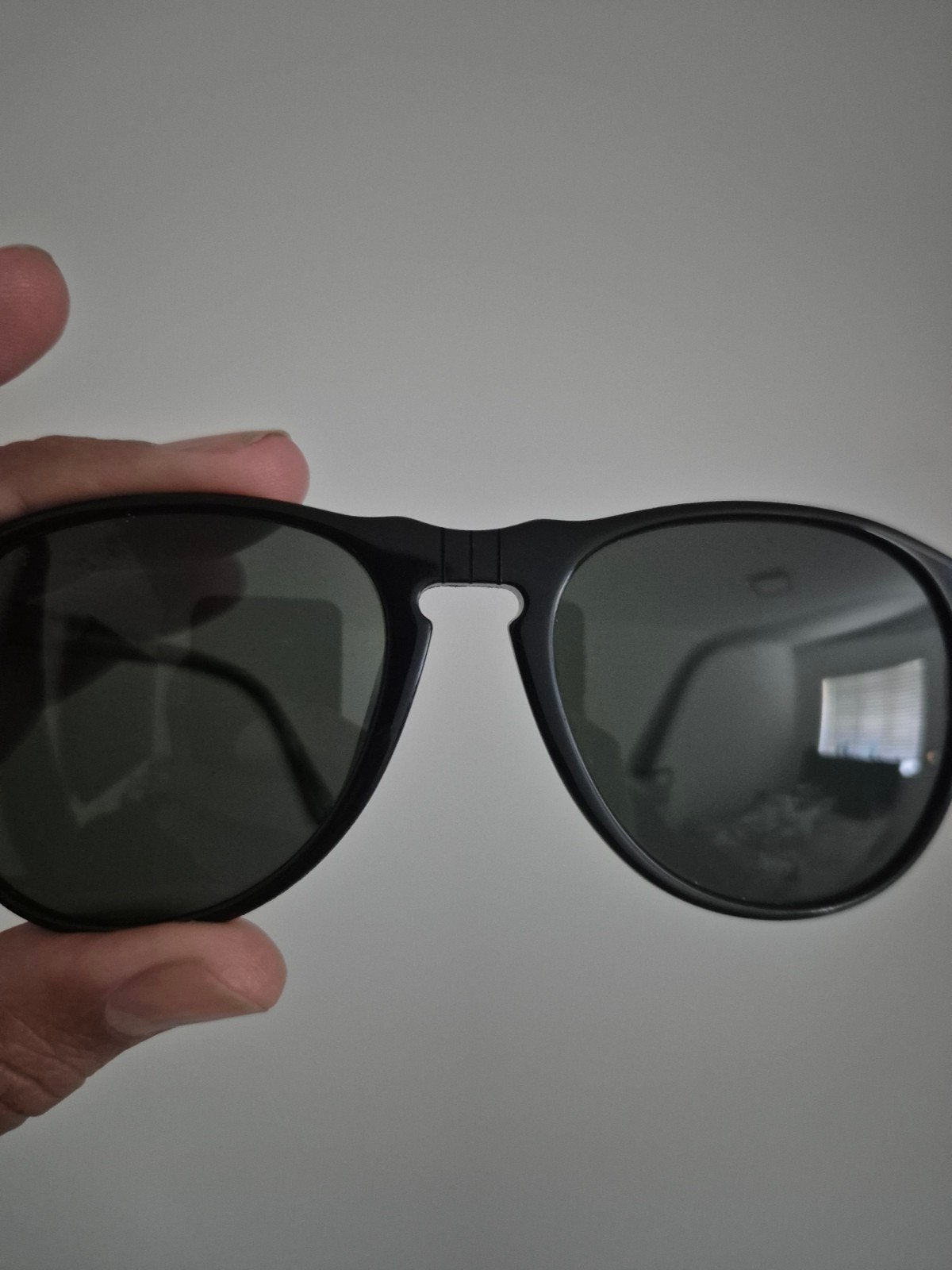 Persol Zonnebril - Zo goed als nieuw, Overige merken, Zonnebril, Zwart, Ophalen of Verzenden