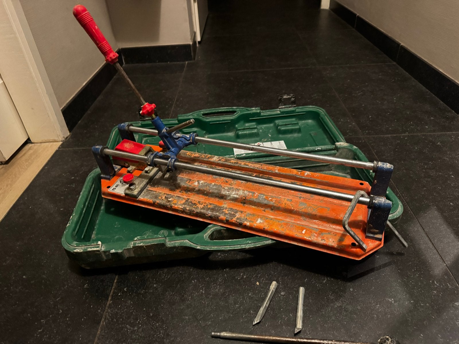 Rubi TS-40 Tegelsnijder - Gebruikt, Ophalen of Verzenden, Gebruikt, Snijgereedschap, Rubi