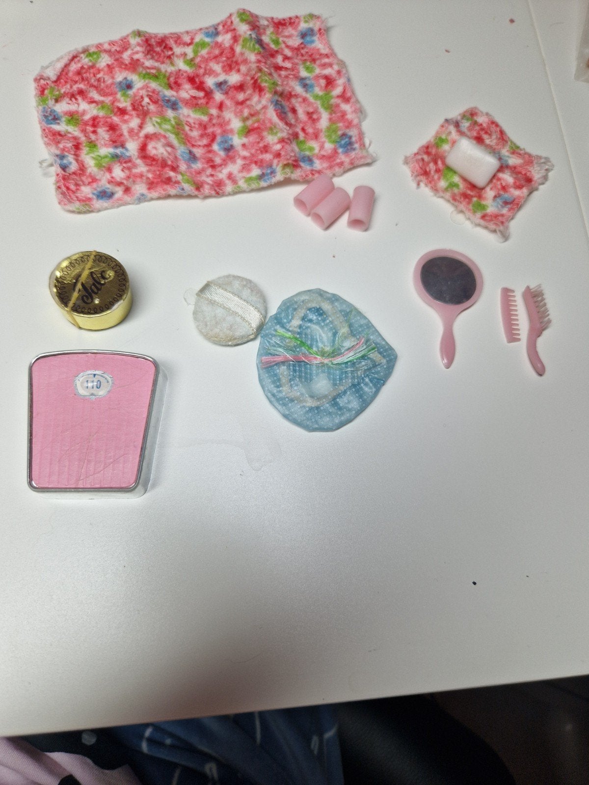 vintage barbie beauty bath, Verzamelen, Ophalen of Verzenden, Gebruikt, Kleertjes