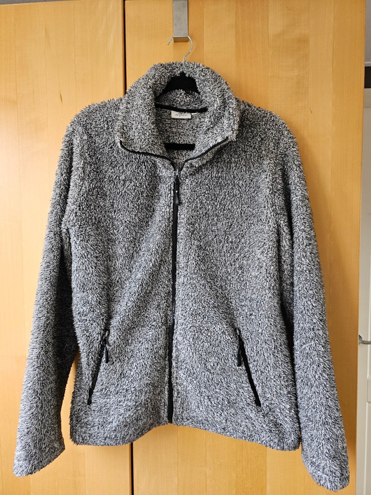 Grijze fleece vest met rits, Ophalen, Maat 42/44 (L), Grijs, Onbekend