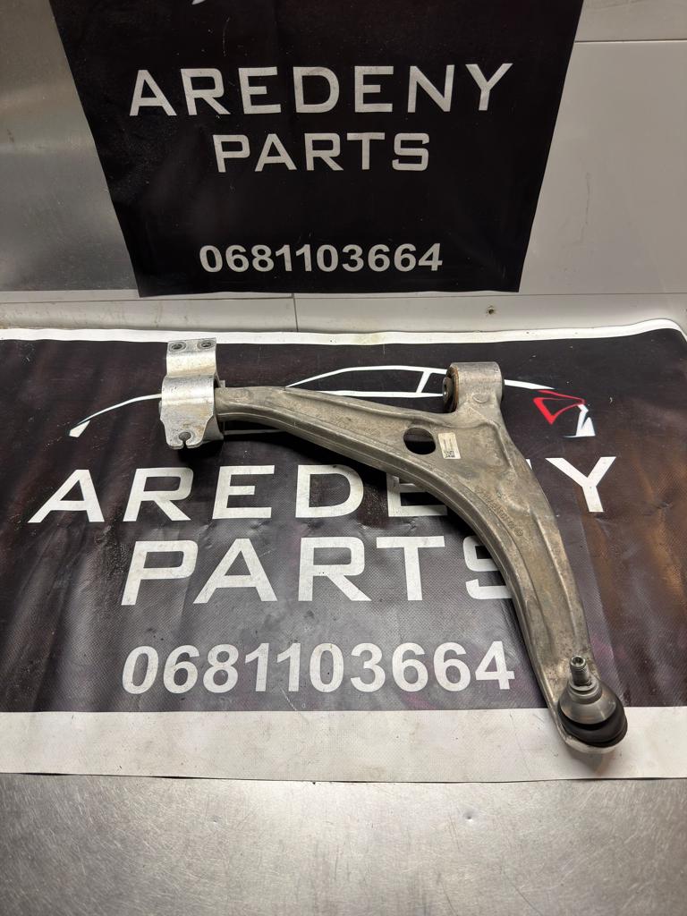 Mercedes W177 W118 W247 X243 H243 H247 Draagarm A2473330400, Gebruikt, -, Ophalen of Verzenden, -