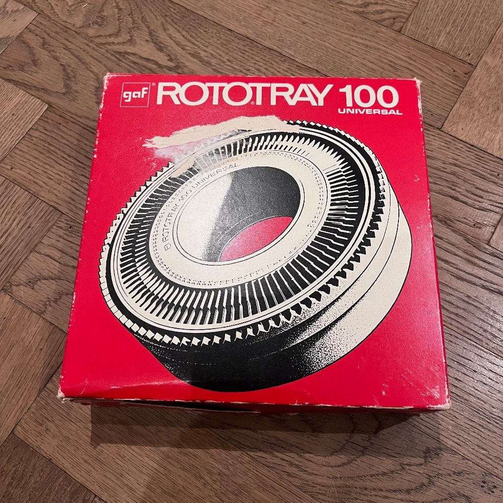 GAF Rototray 100 Universal – diamagazijn 100 dia’s, Audio, Tv en Foto, Ophalen of Verzenden, Gebruikt