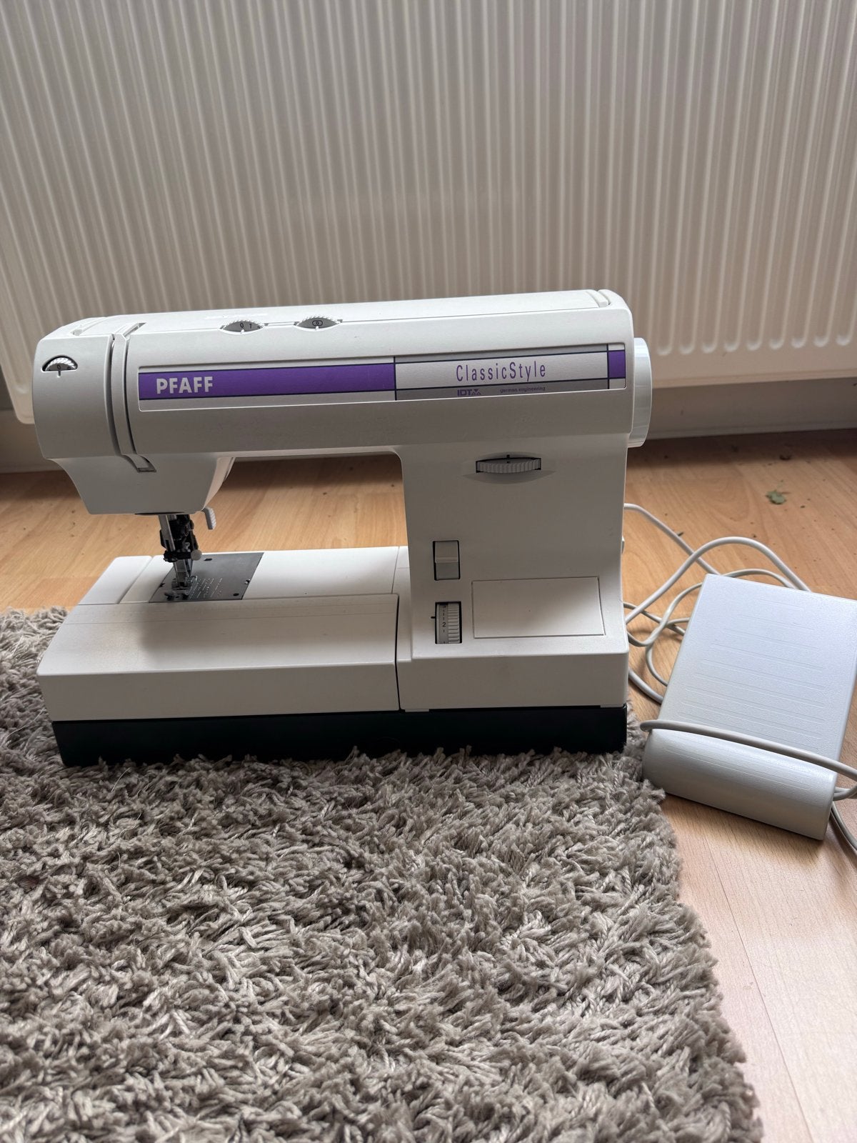 PFAFF Naaimachine ClassicStyle, Ophalen, Zo goed als nieuw, Naaimachine, Pfaff
