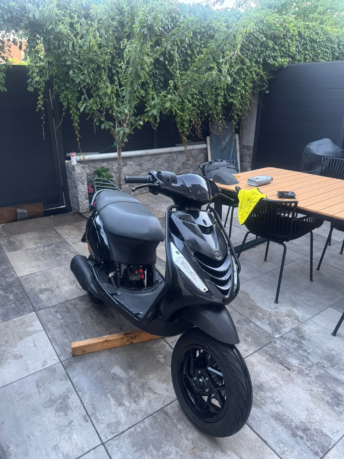 Zip 150cc lc, Fietsen en Brommers, Scooters | Piaggio, Zo goed als nieuw, Zip, Tweetakt, Ophalen of Verzenden