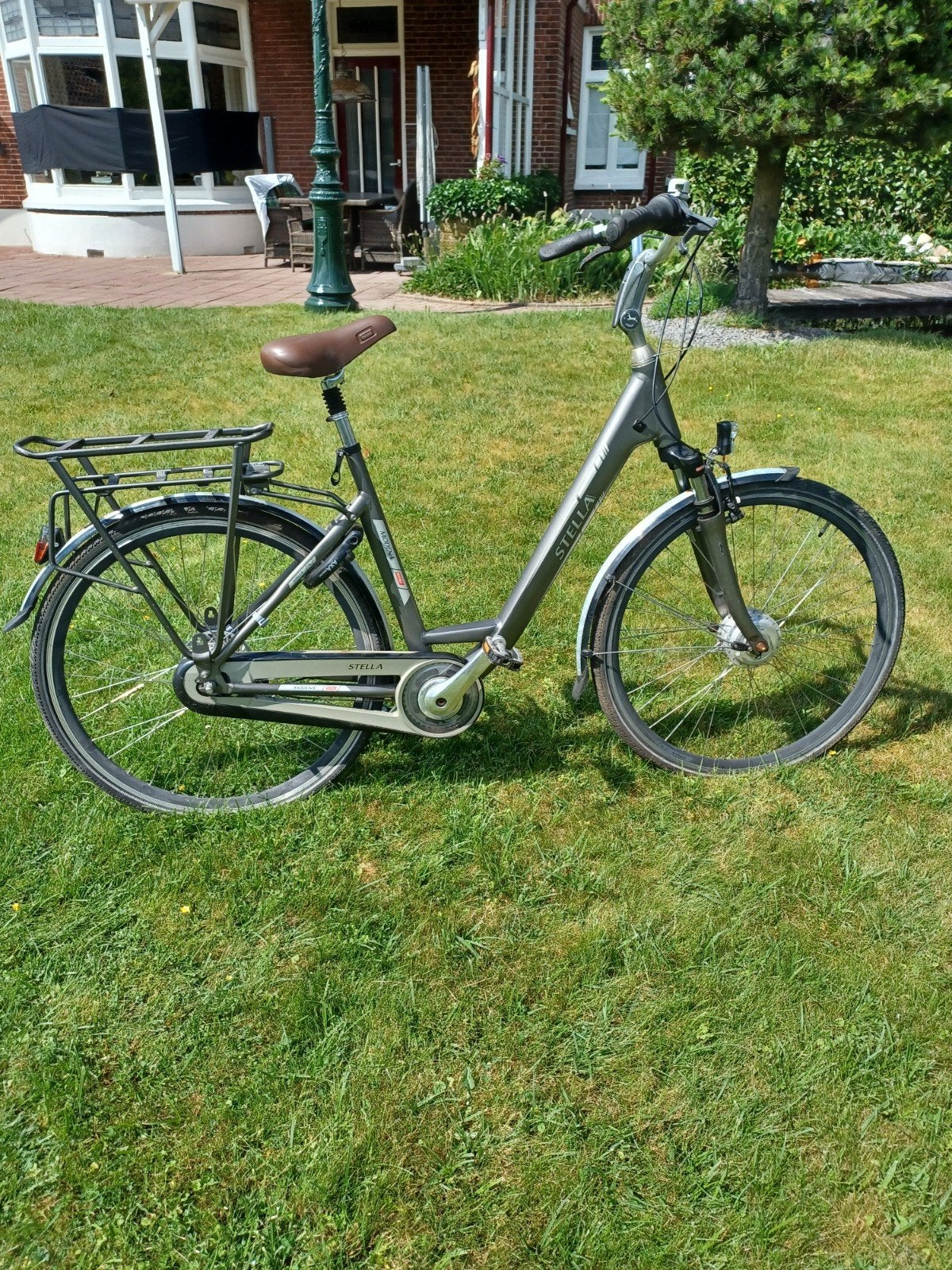 STELLA VICENZA 28INCH.  goede fiets, 53 tot 56 cm, Versnellingen, Zo goed als nieuw, Ophalen