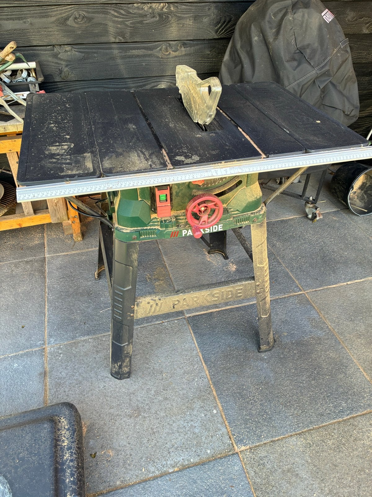 Parkside zaagtafel - Gebruikt maar functioneel, Ophalen, Gebruikt, Cirkelzaag, 600 tot 1200 watt