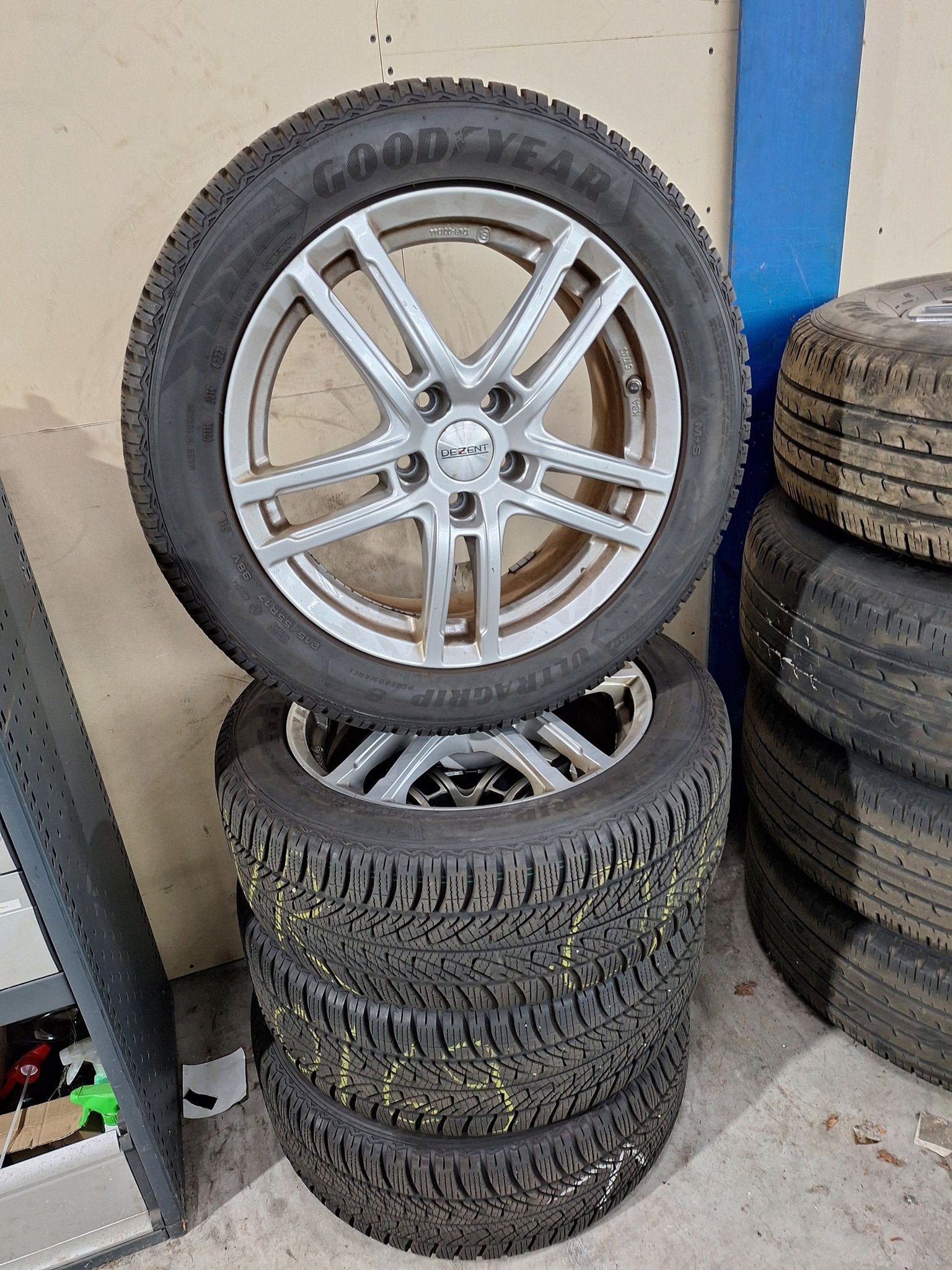 Skoda Superb Winterset 17 Inch, Ophalen, -, -, Banden en Velgen