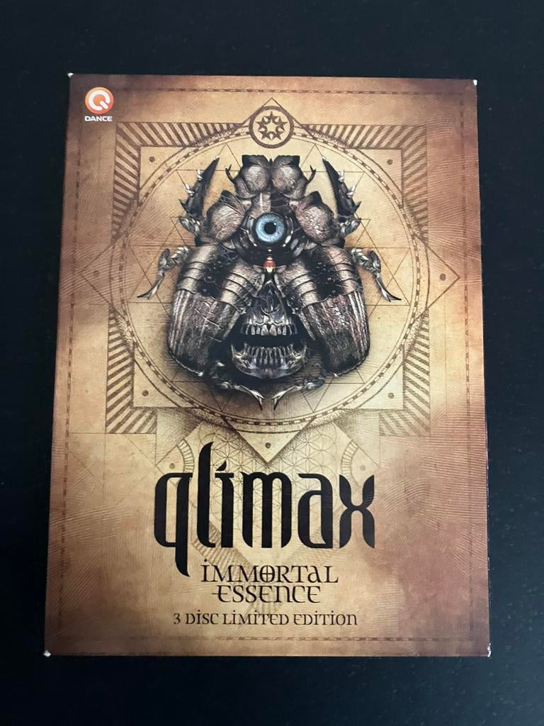 Qlimax DVD Immortal Essence 3-Disc Edition Hardstyle Q-Dance, Cd's en Dvd's, Alle leeftijden, Ophalen of Verzenden, Zo goed als nieuw