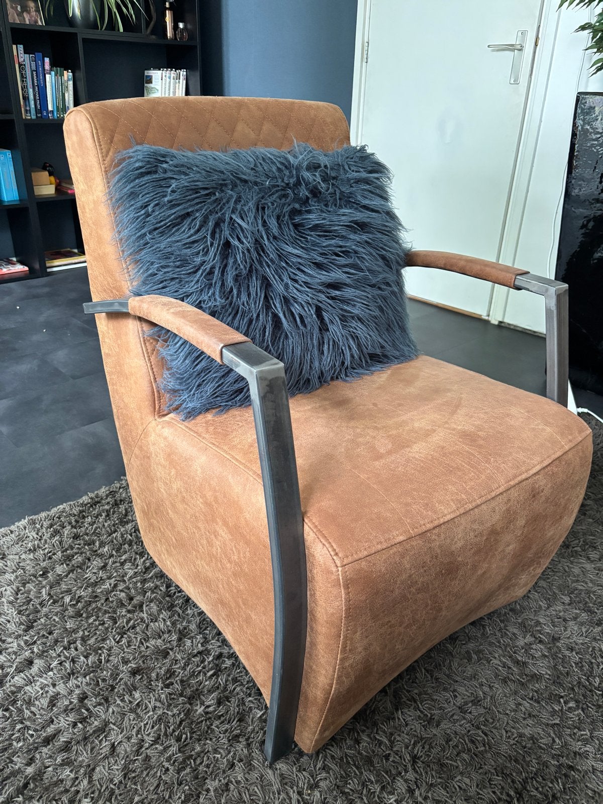 Comfortabele fauteuil, Ophalen, Zo goed als nieuw, Metaal, 75 tot 100 cm