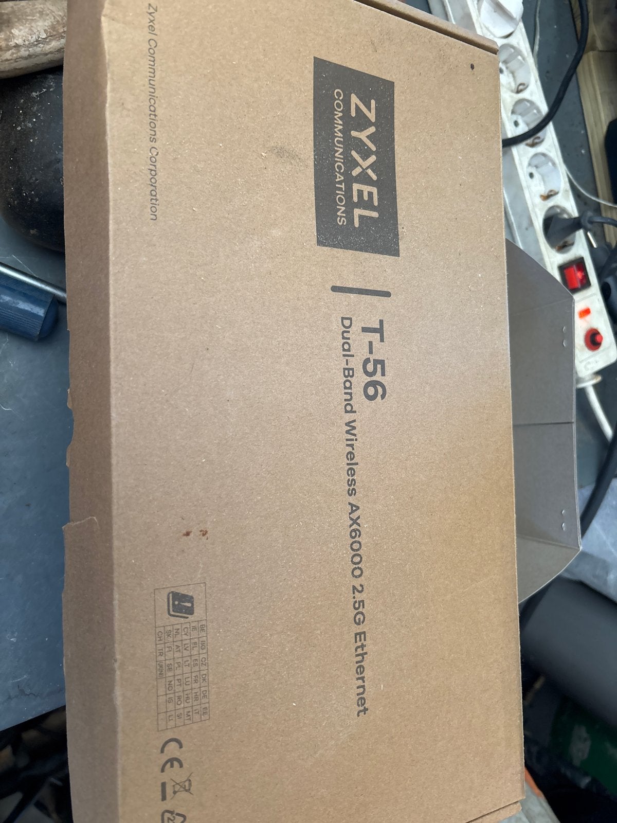 Zyxel T-56 Dual-Band Wireless AX6000 2.5G Ethernet Router, Ophalen, Nieuw, Router