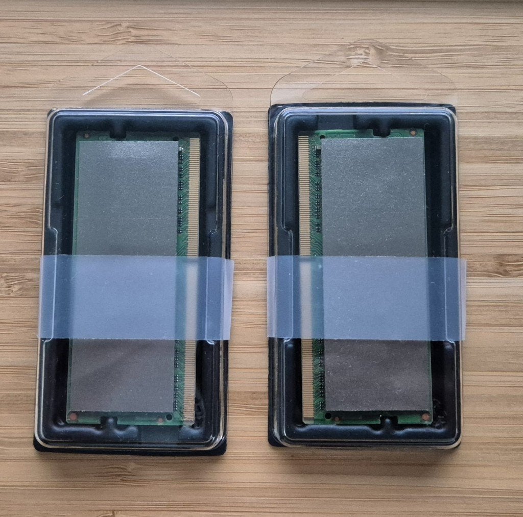 2 8GB (16GB) DDR4 laptopgeheugen, Computers en Software, Ophalen, DDR4, Zo goed als nieuw, Laptop
