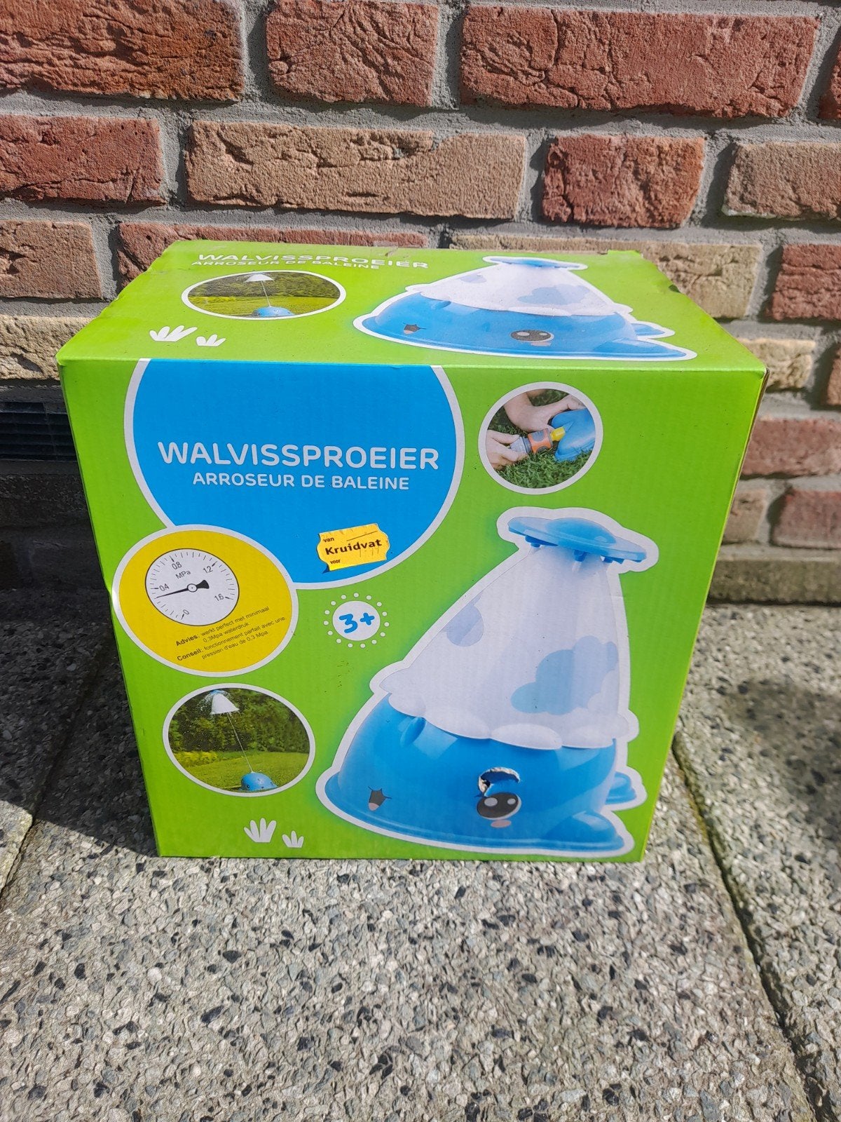Water spuitende  walvis, Ophalen, Zo goed als nieuw