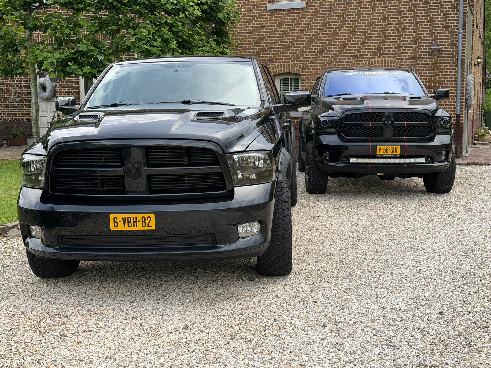 Dodge RAM 1500 hemi v8, 5654 cc, 2461 kg, Origineel Nederlands, Particulier