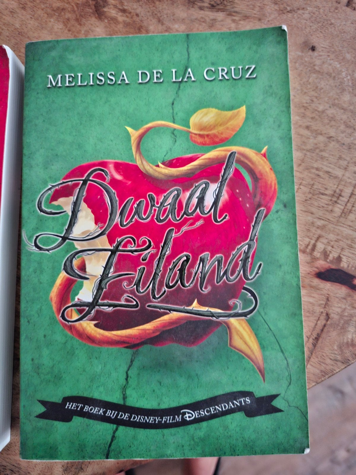 Disney Descendants Dwaaleiland & Terug naar Dwaaleil, Ophalen of Verzenden, Gelezen, Melissa de la Cruz, Fictie