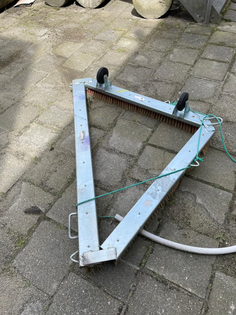Kunstgrasveld bezem, Tuin en Terras, Veegmachines, Ophalen, Gebruikt
