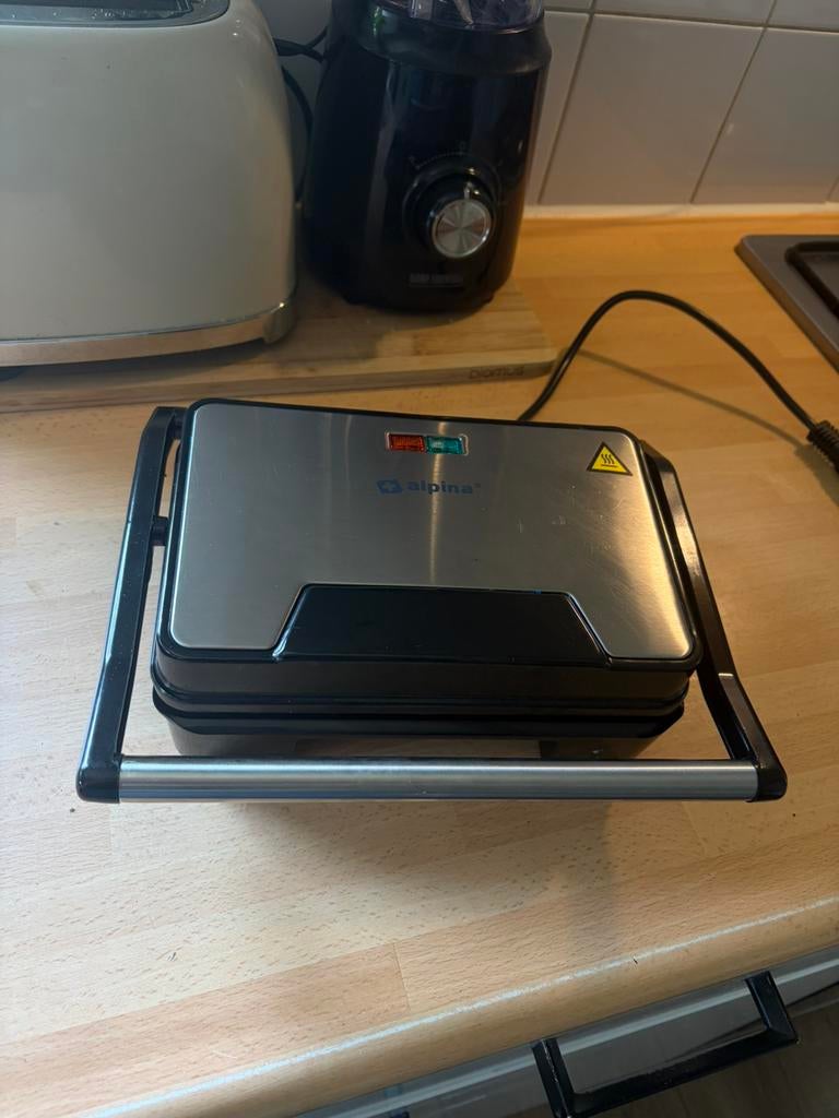 ZGAN tosti ijzer / grill, Ophalen, Zo goed als nieuw