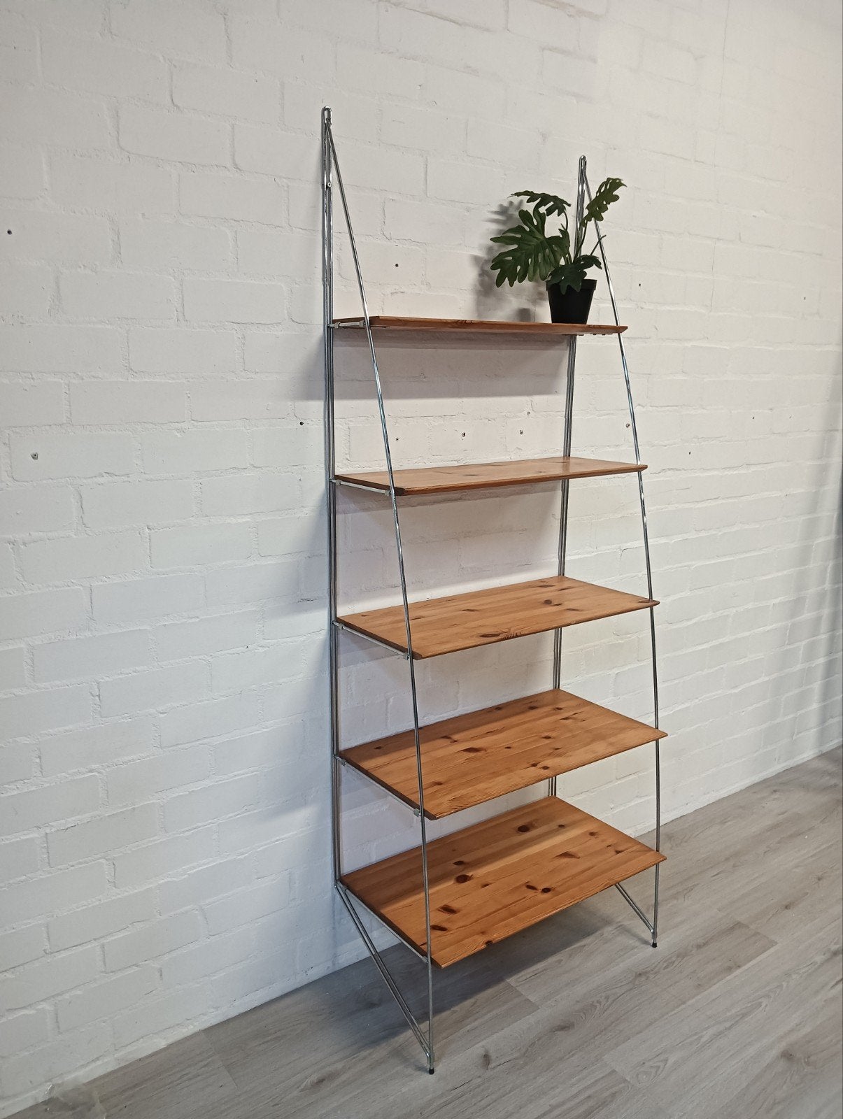 Vintage ikea wandrek met 5 houten planken en chromen frame, Ophalen, Gebruikt
