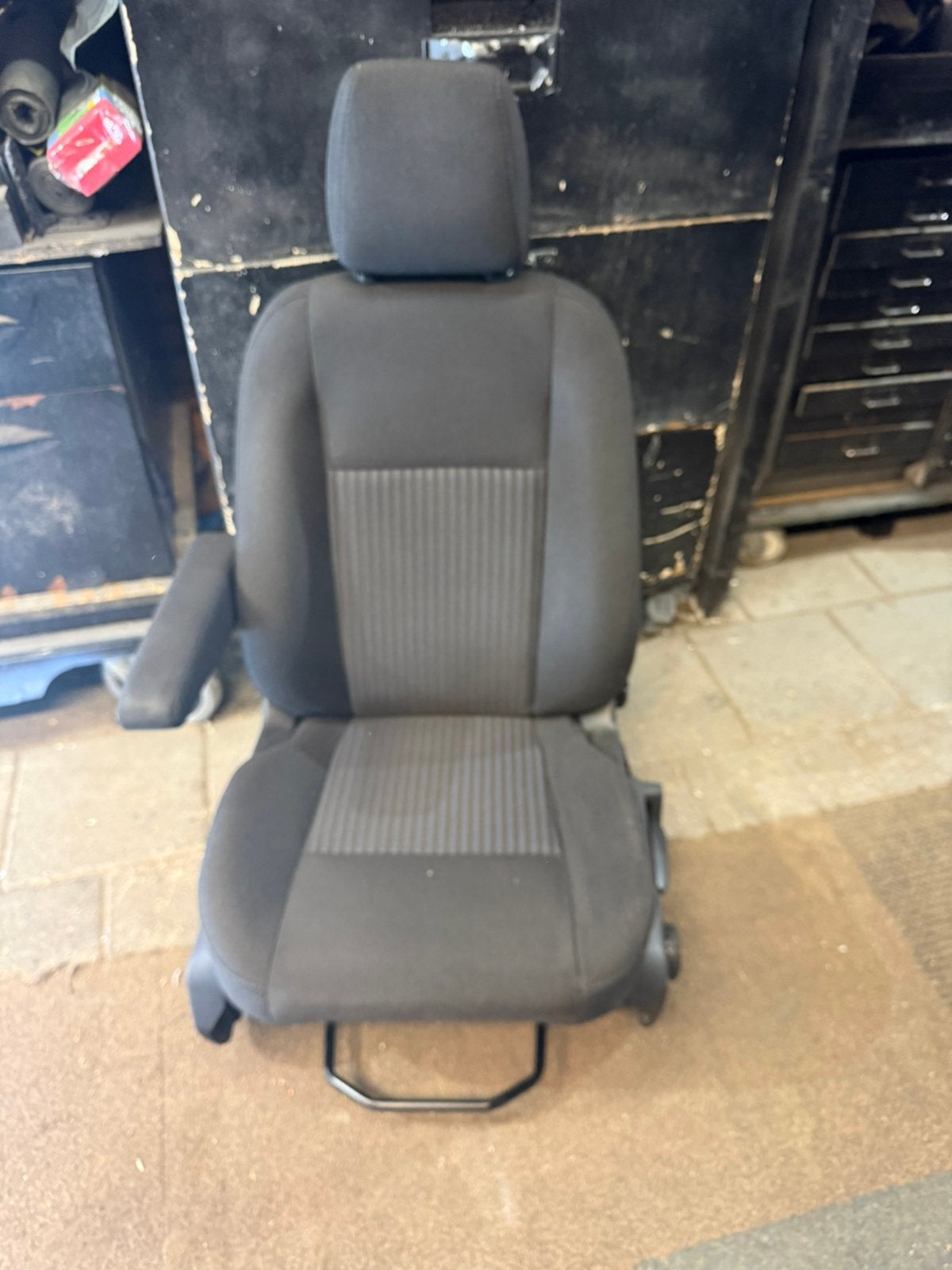 Bestuurdersstoel voor ford transit vanaf 2013, Ophalen, Gebruikt, Ford
