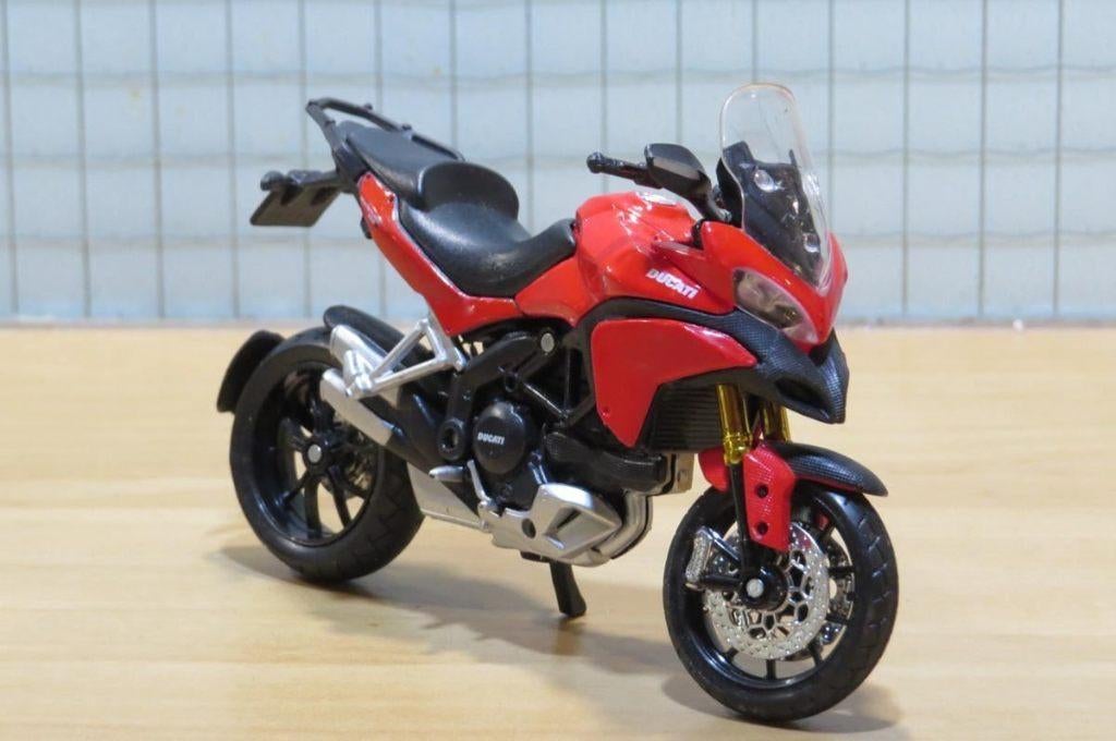 Ducati Multistrada 1200S red 1:18 los, May Cheong Group France S.A.S., Nieuw, Ophalen of Verzenden, 1:9 t/m 1:12