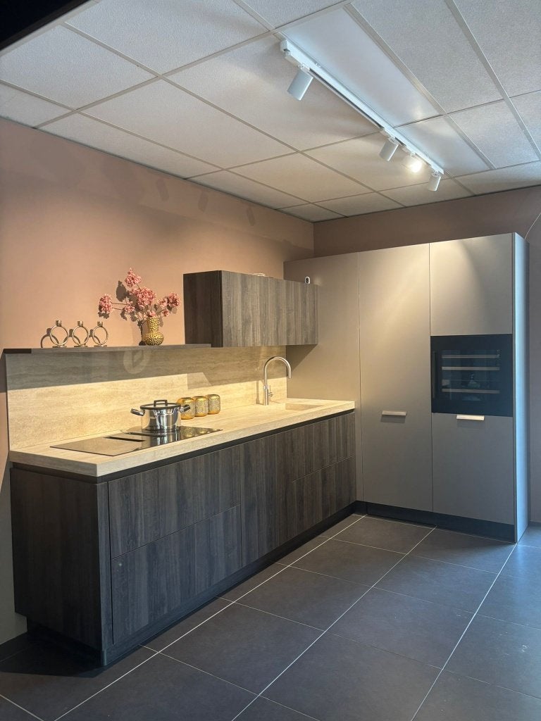 Luxe hoekkeuken met speciale kookplaat, Huis en Inrichting, Keuken | Complete keukens, Ophalen, Overige kleuren, Hoekkeuken, Greeploos