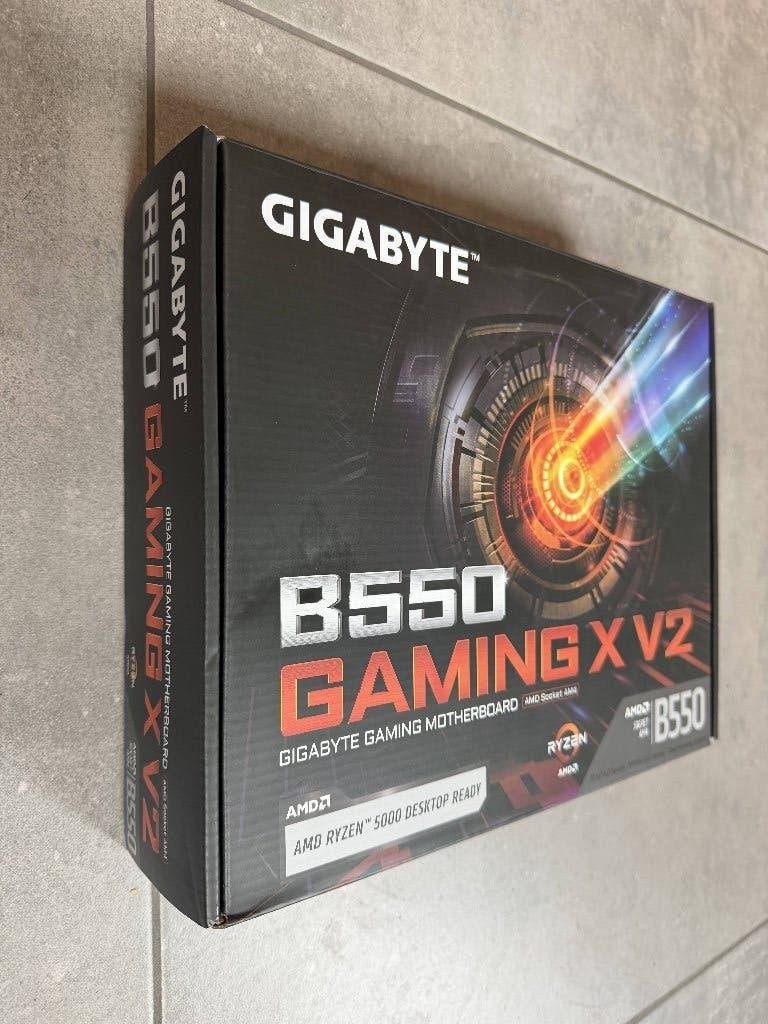 GIGABYTE B550 GAMING X V2 Moederbord - Nieuw in doos, Computers en Software, Moederborden, DDR4, AM4, Nieuw, Ophalen of Verzenden