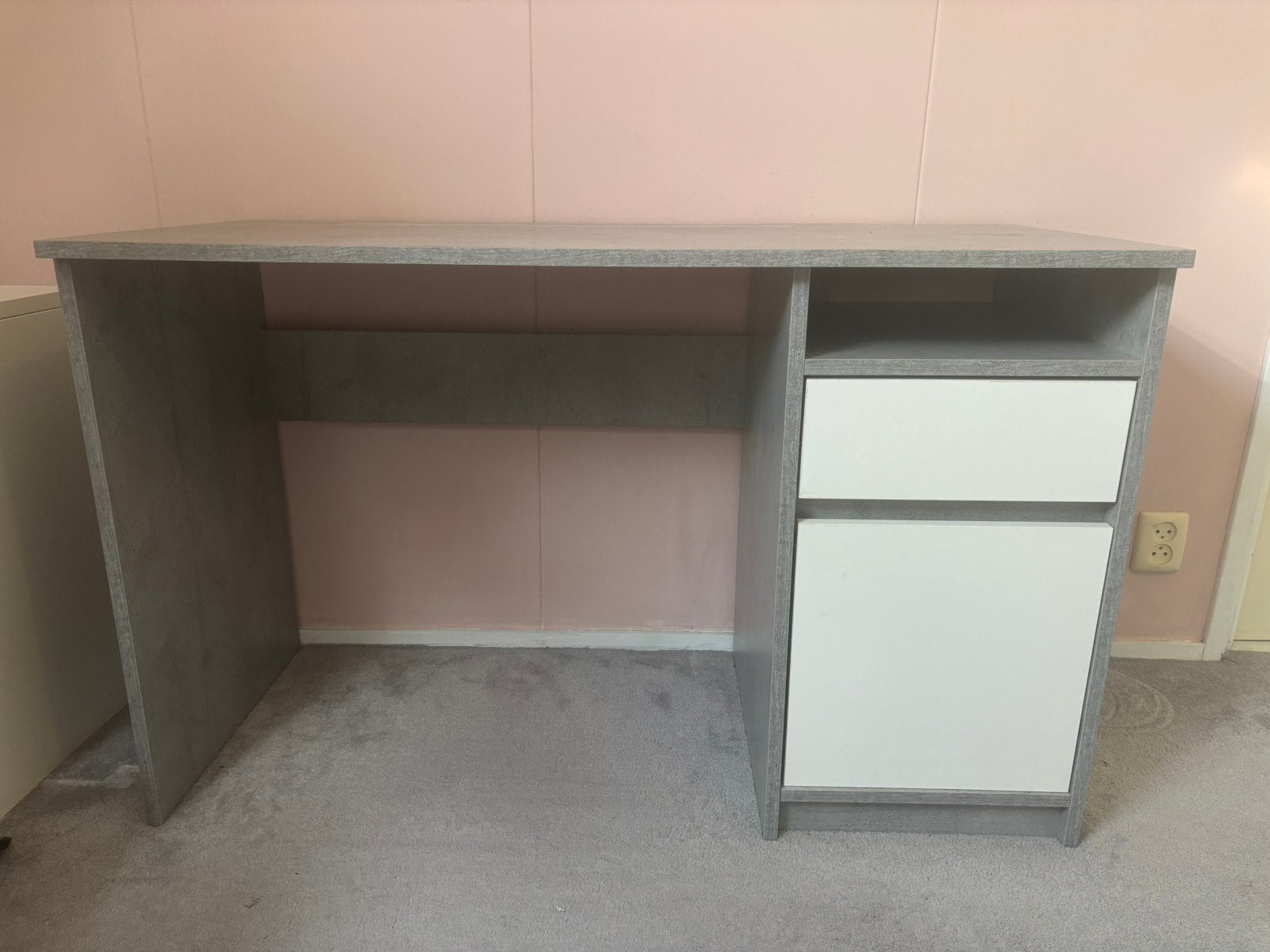 Bureau, Ophalen, Zo goed als nieuw
