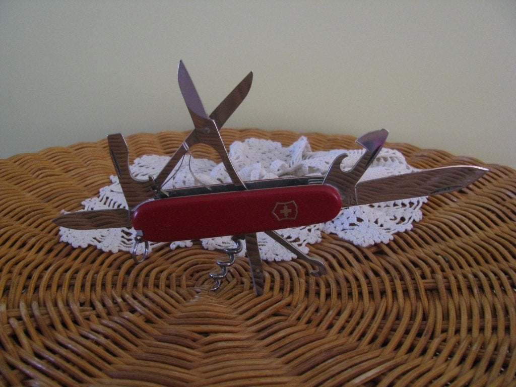 Victorinox * Zwitsers mes * veel functies * voor JOU ?, Ophalen of Verzenden
