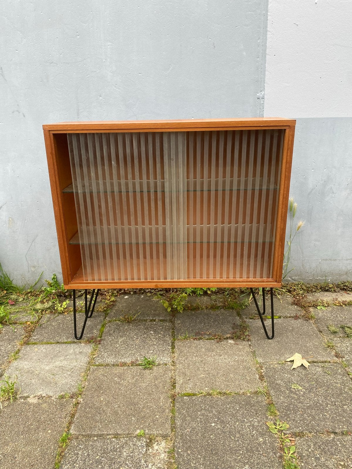 Vintage '60 deens Vitrinekastje met Glazen Schuifdeurtjes, Huis en Inrichting, Ophalen, 25 tot 50 cm, 50 tot 100 cm, Minder dan 100 cm
