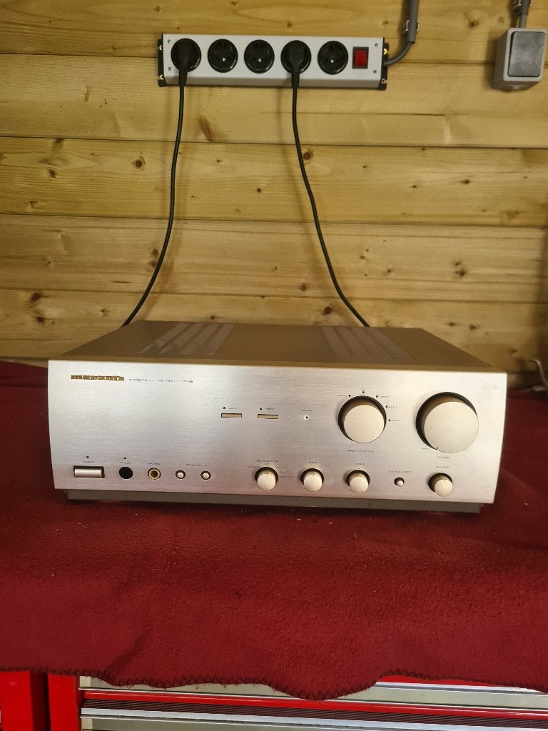 Marantz PM-68 Geïntegreerde Stereo Versterker, Marantz, Ophalen of Verzenden, Zo goed als nieuw, 120 watt of meer
