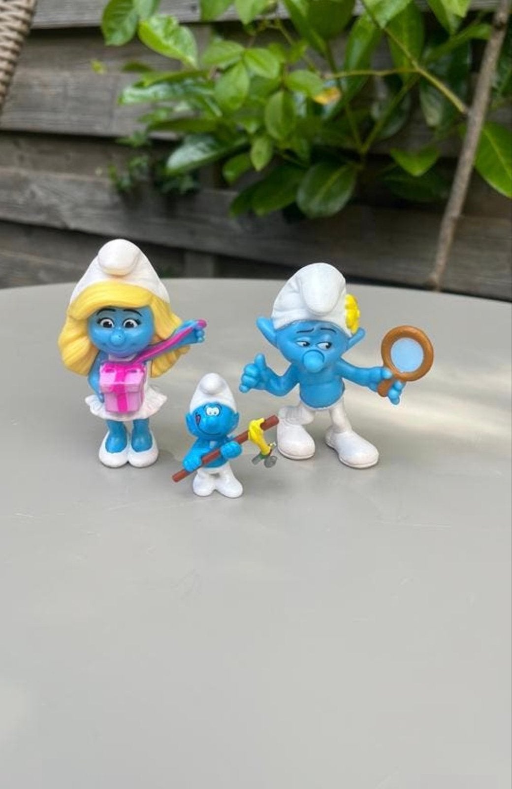 Set van 3 Smurfen beeldjes: Smurfin, Smurf met spiegel, klei, Verzamelen, Smurfen, Ophalen of Verzenden, Gebruikt, Verschillende Smurfen