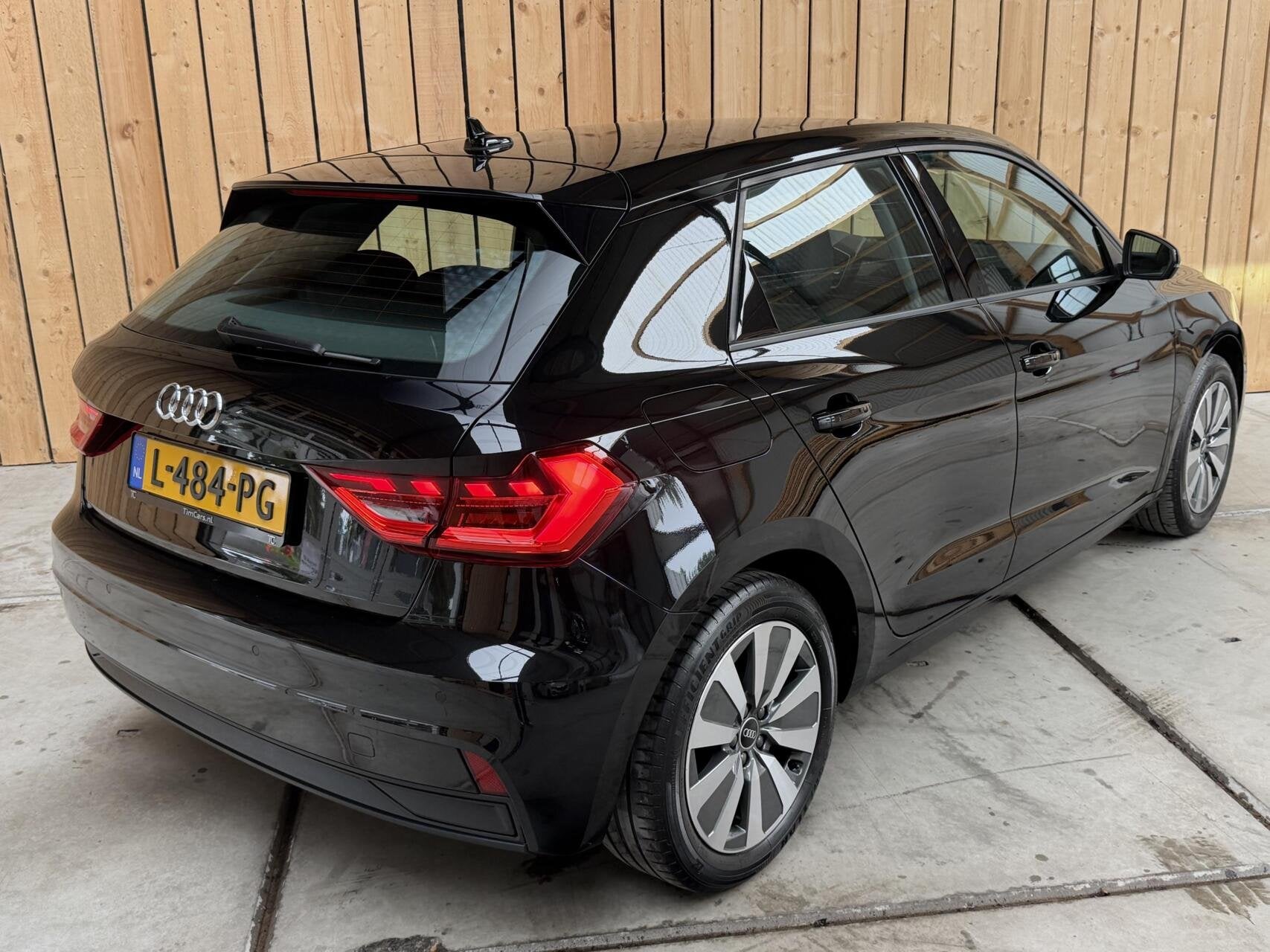 Audi A1 Sportback 25 TFSI Pro Line Achteruitrijcamera | Appl, Auto's, Voorwielaandrijving, Euro 6, 95 pk, Verwarmde buitenspiegels