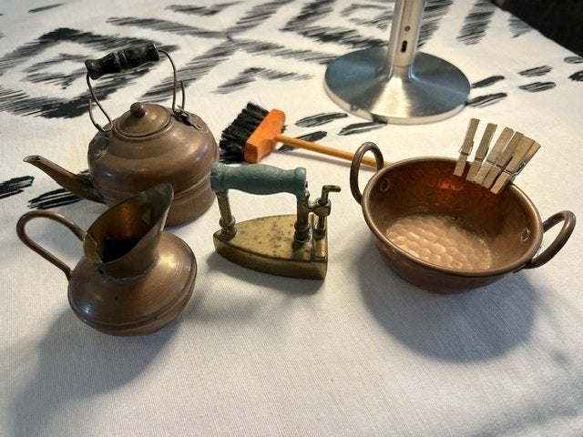 Poppenhuis spullen :    Grotere poppenhuis keuken, Verzamelen, Ophalen of Verzenden, Gebruikt, Poppenhuis