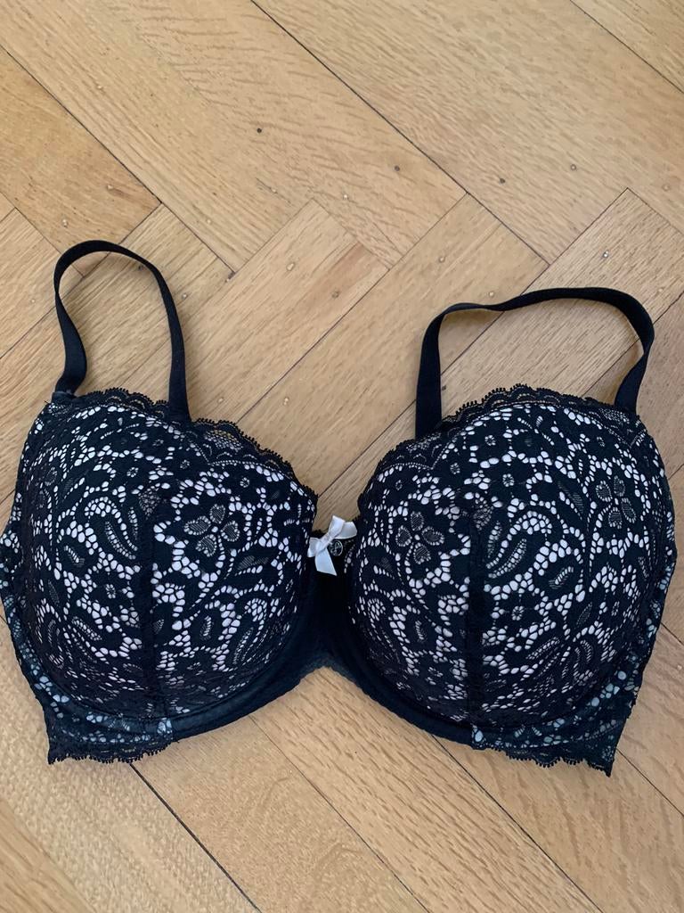 Hunkemöller bh maat 80F, Verzenden, Zwart, BH