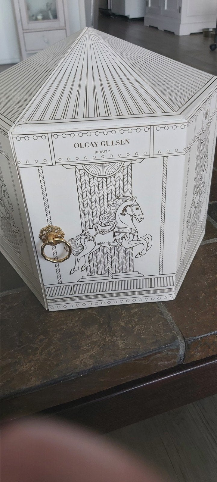 Olcay gulsen beauty calendar, Ophalen of Verzenden
