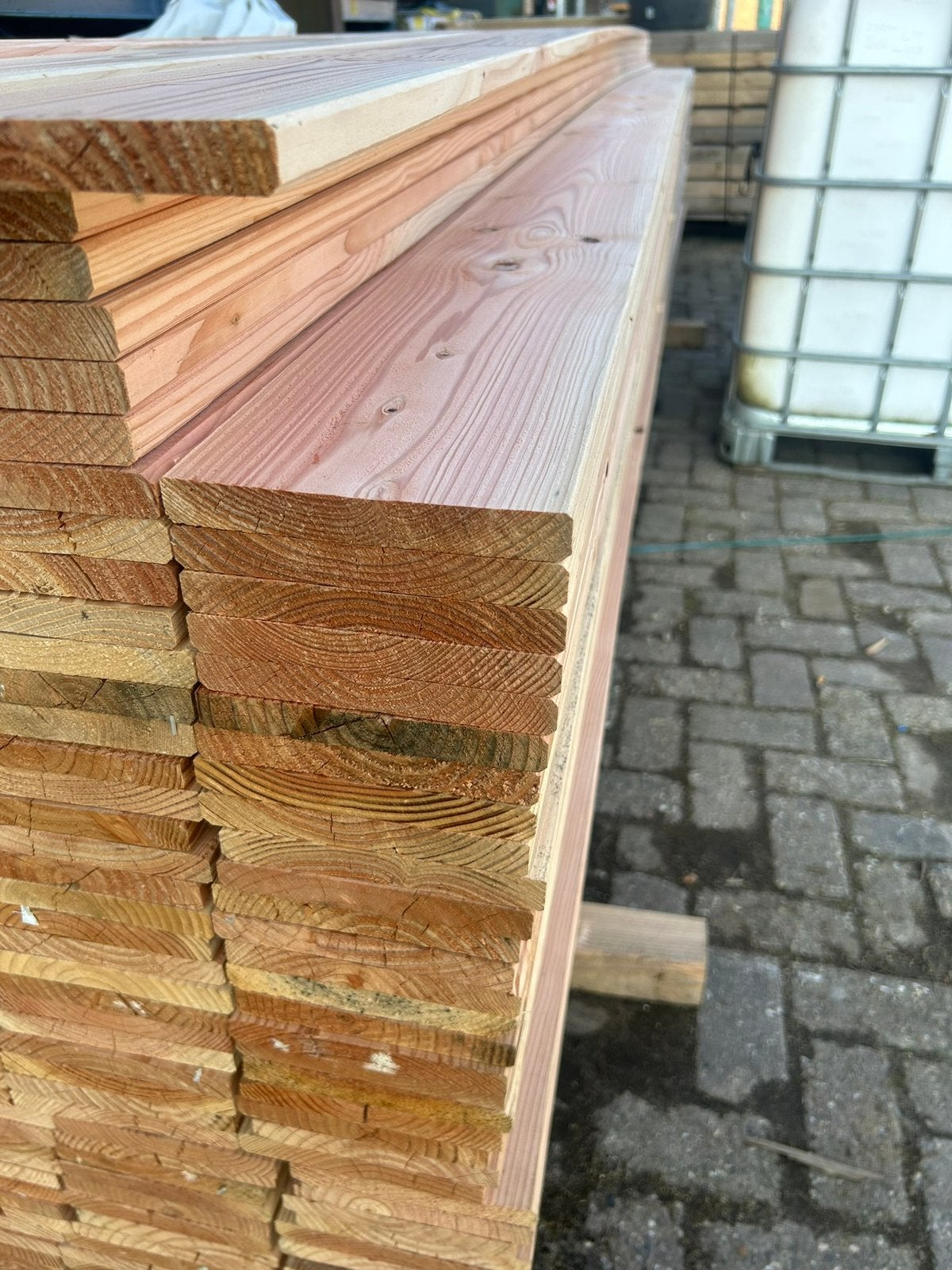Geschaafde schuttingplanken, Ophalen, Zo goed als nieuw, 250 cm of meer, Balken